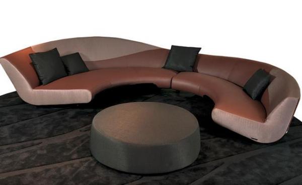 Оригинальный кожаный диван