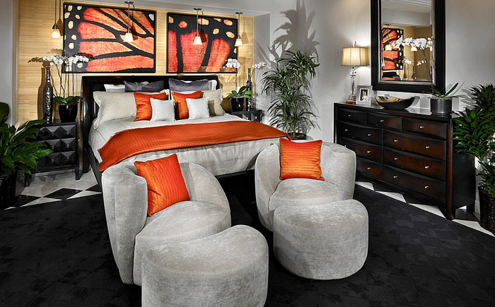 Чёрно-оранжевая спальня для родителей