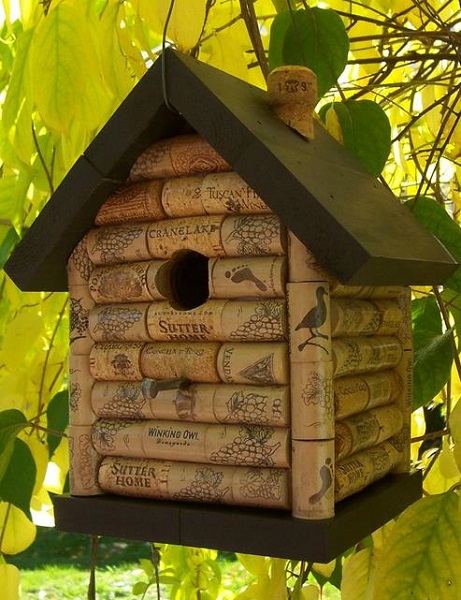 Традиционный домик для птиц