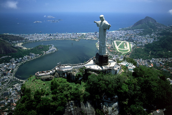 Христос-Искупитель, Бразилия