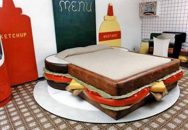 Кровать-сэндвич