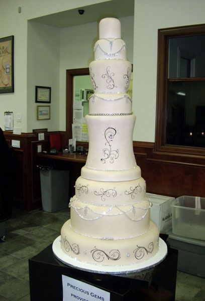 Торт от свадебного салона Dallas Bridal Fair