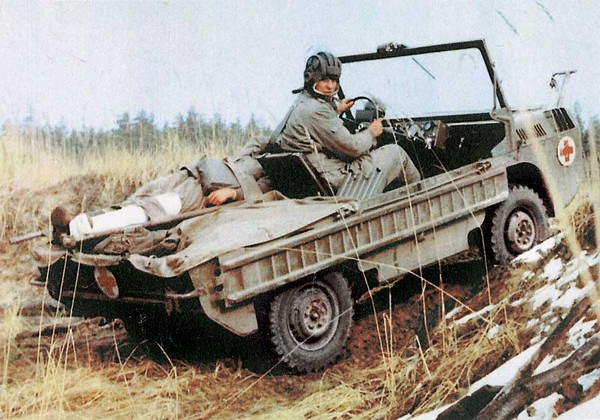 Военно-медицинская вариация автомобиля ЛуАЗ-967