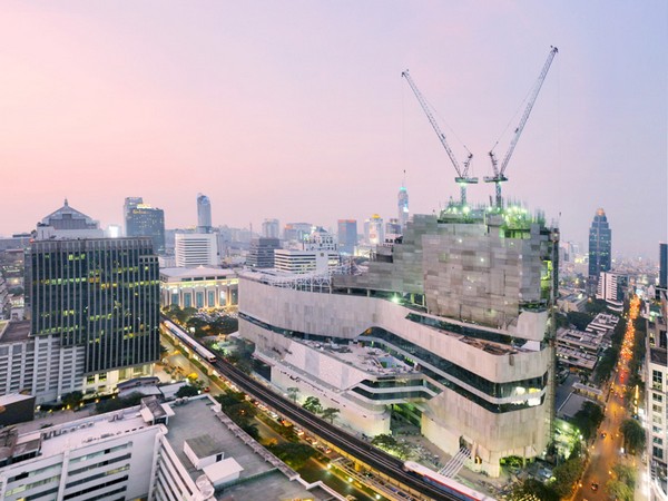 Bangkok Central Embassy – многофункциональный комплекс на месте британского посольства в Таиланде. Источник фото: AL_A