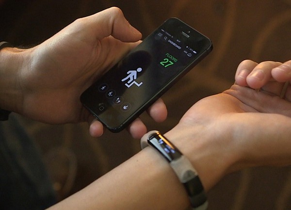 Razer Nabu Smartband – умные часы для спорта. Источник фото: digital.unitymedia.de