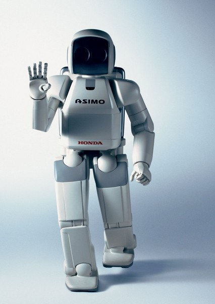 Honda ASIMO – первый настоящий робот-футболист