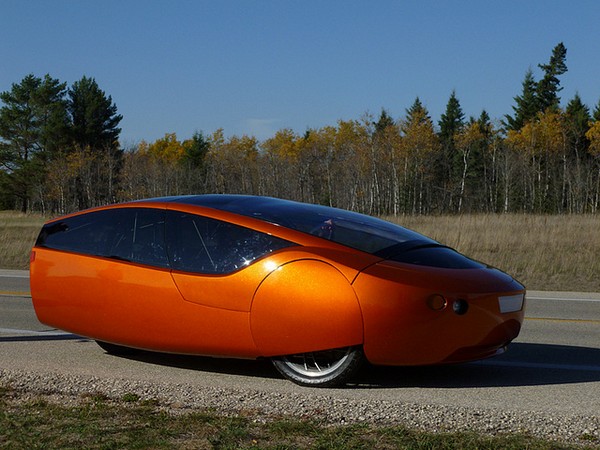 Первый в мире автомобиль из пластика — Soybean Car.