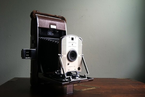 Фотокамера Polaroid Model 95. Источник фото: jimhansen6.wordpress.com
