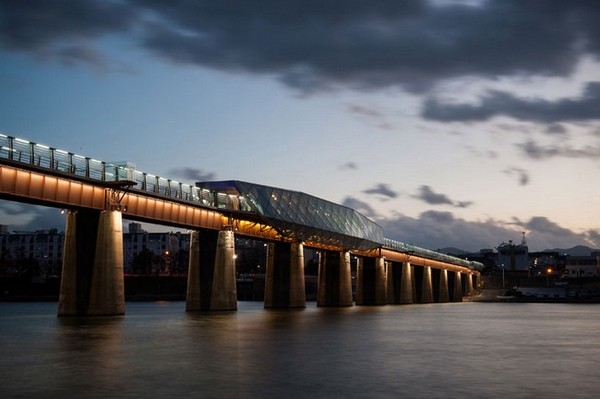 Ayanggichatgil – парк на старом железнодорожном мосту в Южной Корее. Источник фото: architectism.com