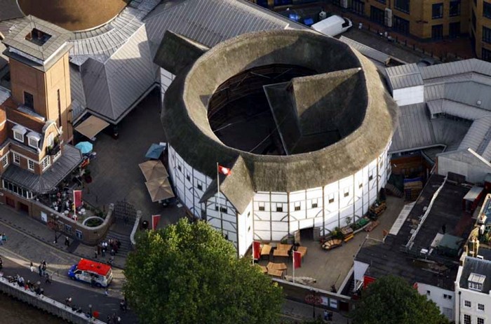 Современный театр Глобус в Лондоне