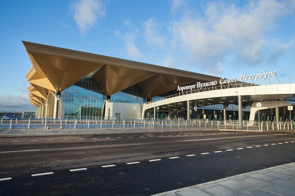 Новый терминал в аэропорту Пулково. Источник фото: flyuia.com