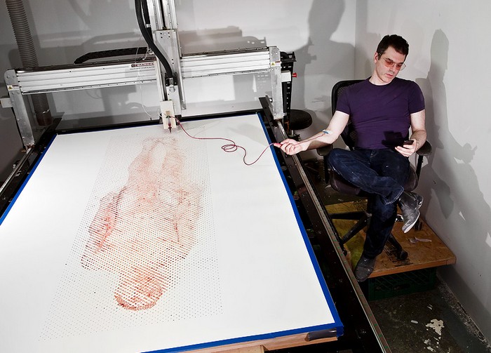 Drawing Blood – принтер для рисования кровью