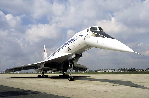 Ту-144: гражданский сверхзвуковой первенец