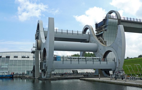 Фолкеркское колесо – лифт для лодок. Источник фото: interestingengineering.com