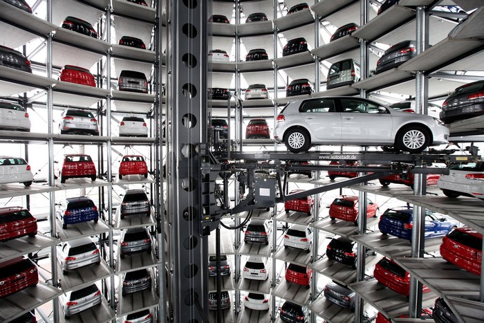 Autostadt – башня-паркинг в технопарке компании Volkswagen