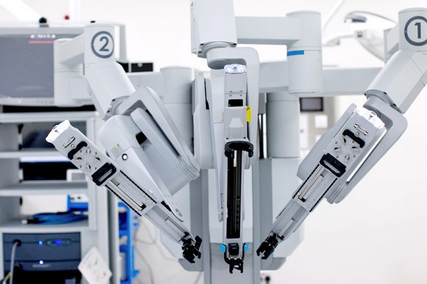 Da Vinci – робот-хирург