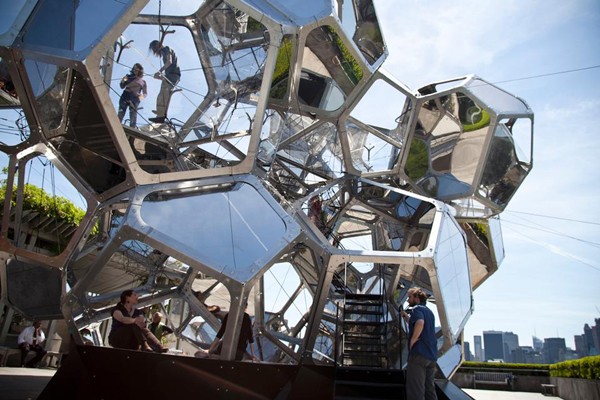 Cloud City – инсталляция на крыше Музея Метрополитен