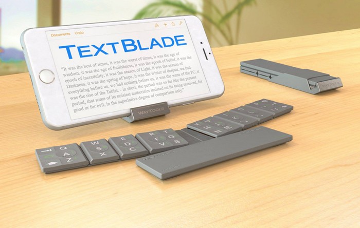 Textblade – удивительная миниатюрная внешняя клавиатура для смартфонов