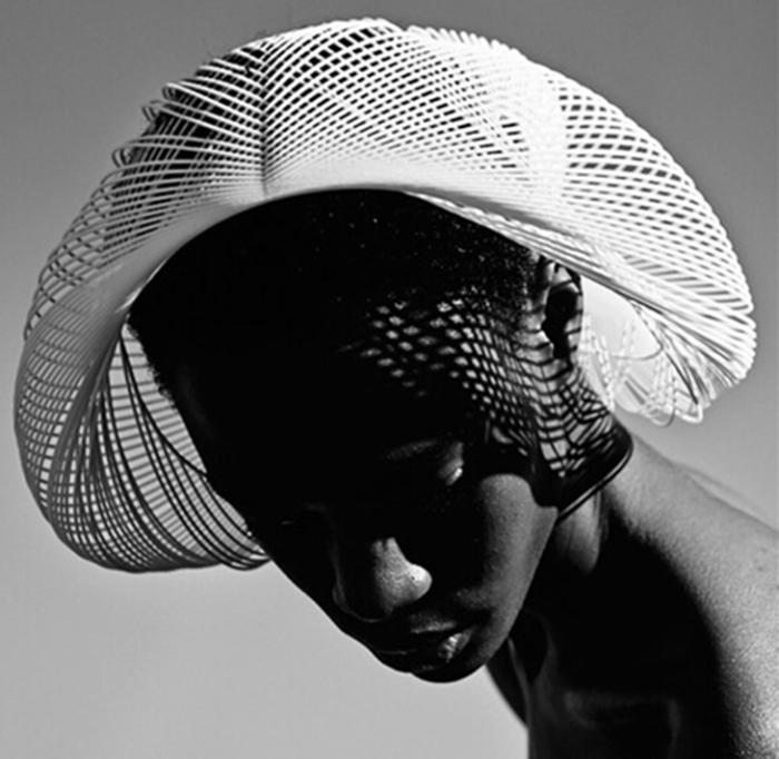 Потрясающие возможности 3D-печати: коллекция элегантных женских шляпок.
