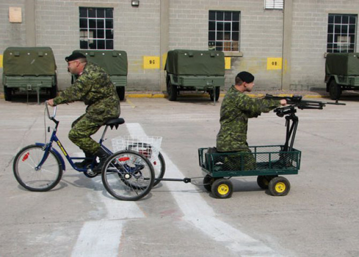 Новый армейский транспорт.