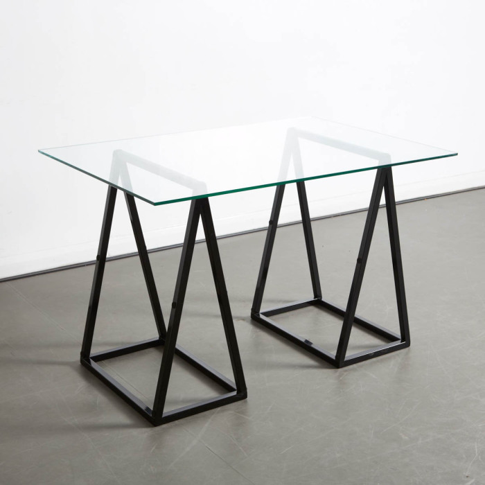 Многофункциональный стол A-Frame Table.