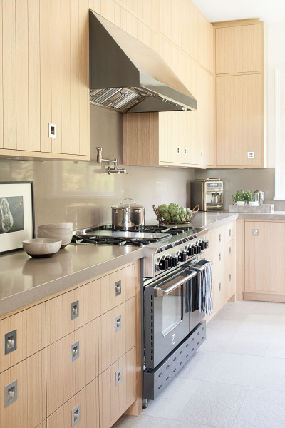 Дизайн кухонной зоны от Kelly Deck Designs. 