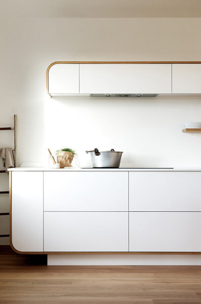 Кухня Air Kitchen - сочетание ретро-стиля и современного минимализма.