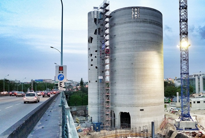 «Silos 13». Строительство блока цементного завода.