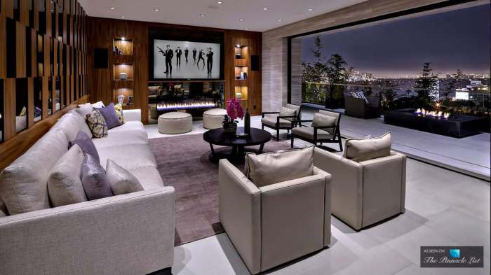 Luxury Residence - дом площадью всего 700 кв. метров.