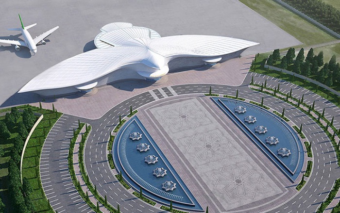 Аэропорт в Ашхабаде (Туркменистан) имеет форму летящего сокола.