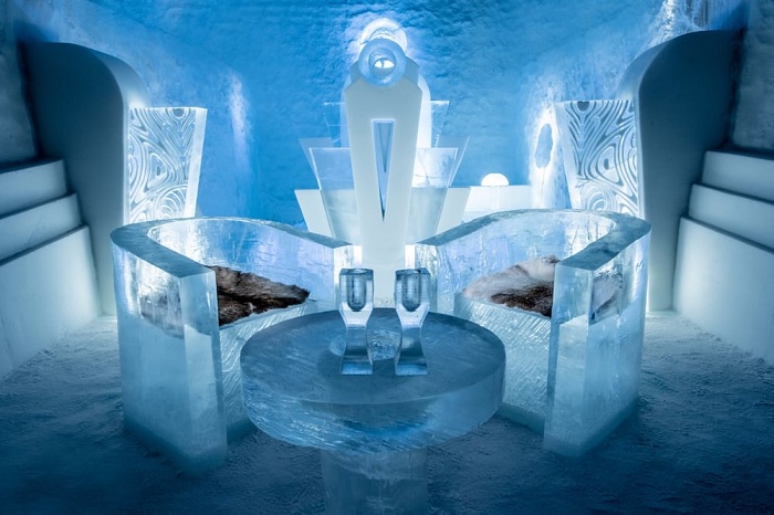 Icehotel 365 - ледяной отель в Швеции в 200 км от полярного круга.