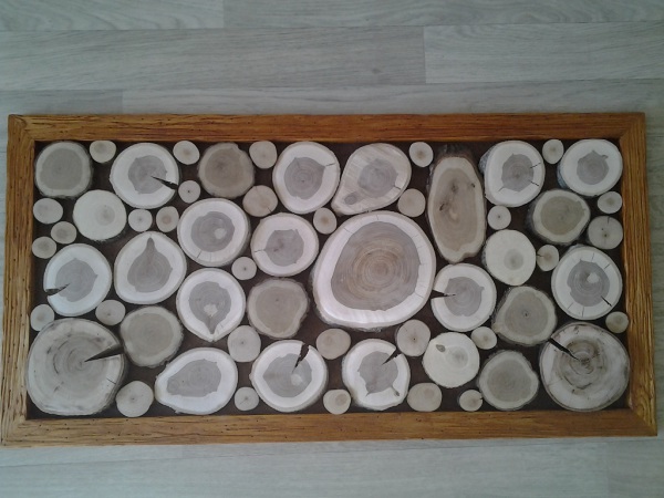 Настенное декоративное наборное панно из спилов дерева