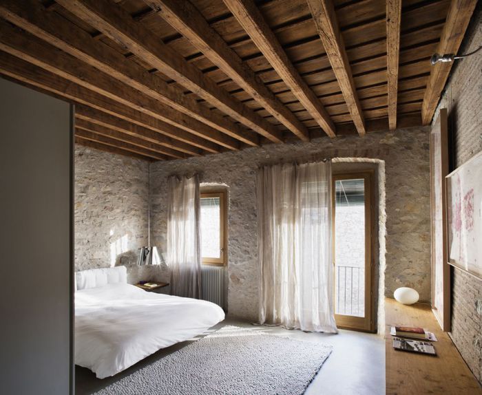 Невероятно уютная спальня в деревенском стиле