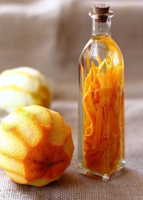 Натуральный экстракт из корки апельсина в качестве подарка.