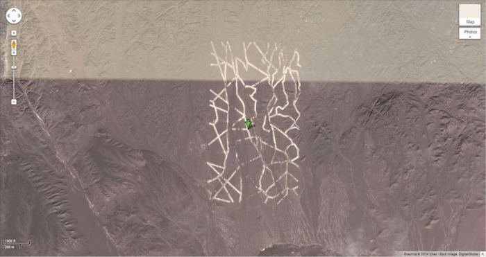 Загадочный рисунок на песках пустыни Гоби.