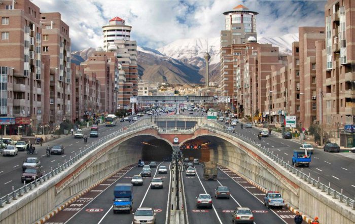 Крупнейший город в Иране.