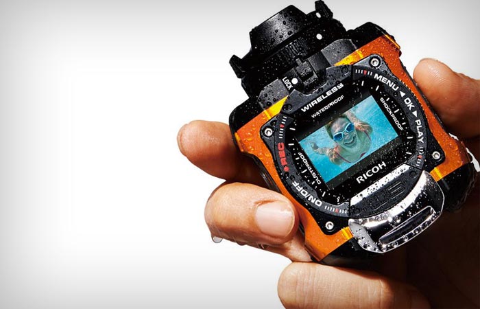 Ricoh WG-M1 - экшн-камера для путешественников-экстремалов.