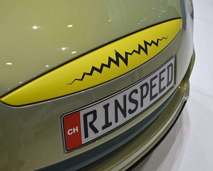 Rinspeed - новые технологии автомобилестроения.