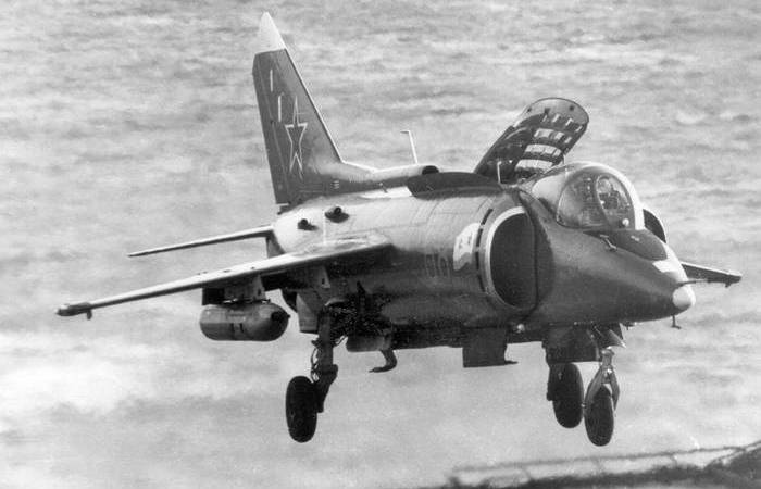 Самолёт был не идеален. /Фото: topwar.ru. Самолёт был не идеален. /Фото: topwar.ru.