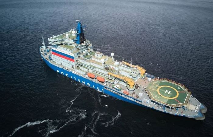 Крупнейшие ледоколы у России. Крупнейшие ледоколы у России.