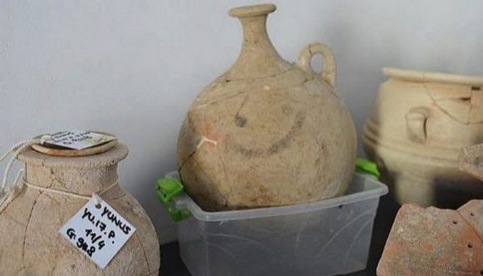 10 неожиданных артефактов, которые были обнаружены на поверхности археологических древностей 