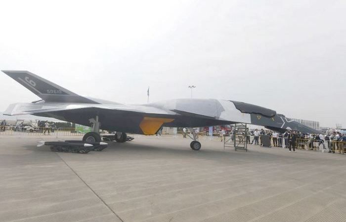 Американцы называют машину фейком.