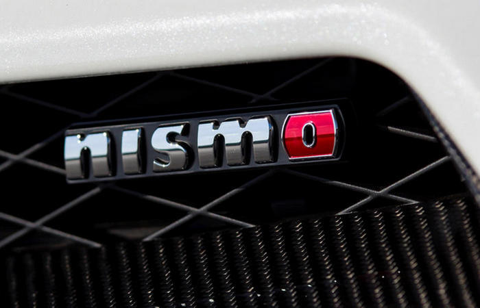 Значков и побольше.