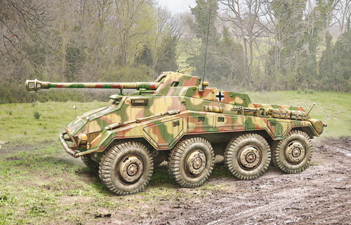 В 1943 году появилась Пума. В 1943 году появилась Пума.