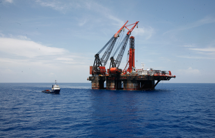 Старейший из морских кранов. /Фото: hollandmarinelifts.com. 