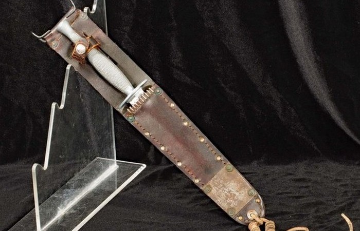 Дай списать! /Фото: collegehillarsenal.com. 