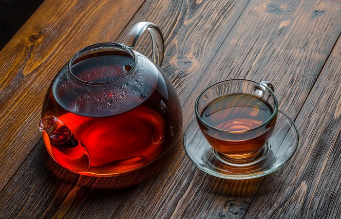 Польза черного чая: здоровье пищеварительного тракта.