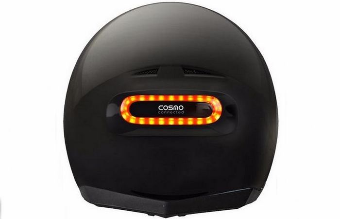 Исполнение шлема Cosmo Connected.