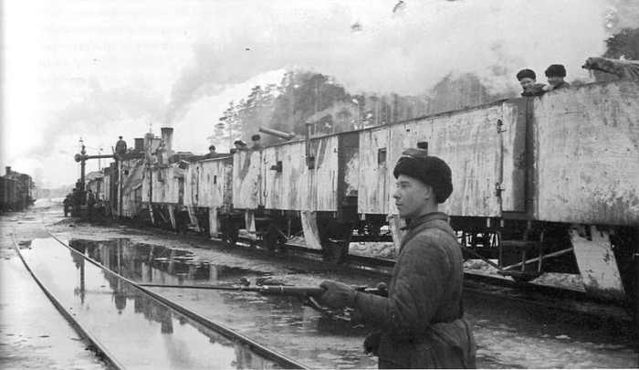 Задачи у поездов были разные. |Фото: be-be-be.ru.