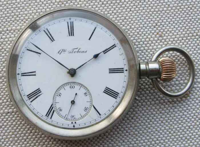 Швейцарские часы фирмы Мозера. Были очень популярны в России. ¦Фото: antikvariat74.ru.
